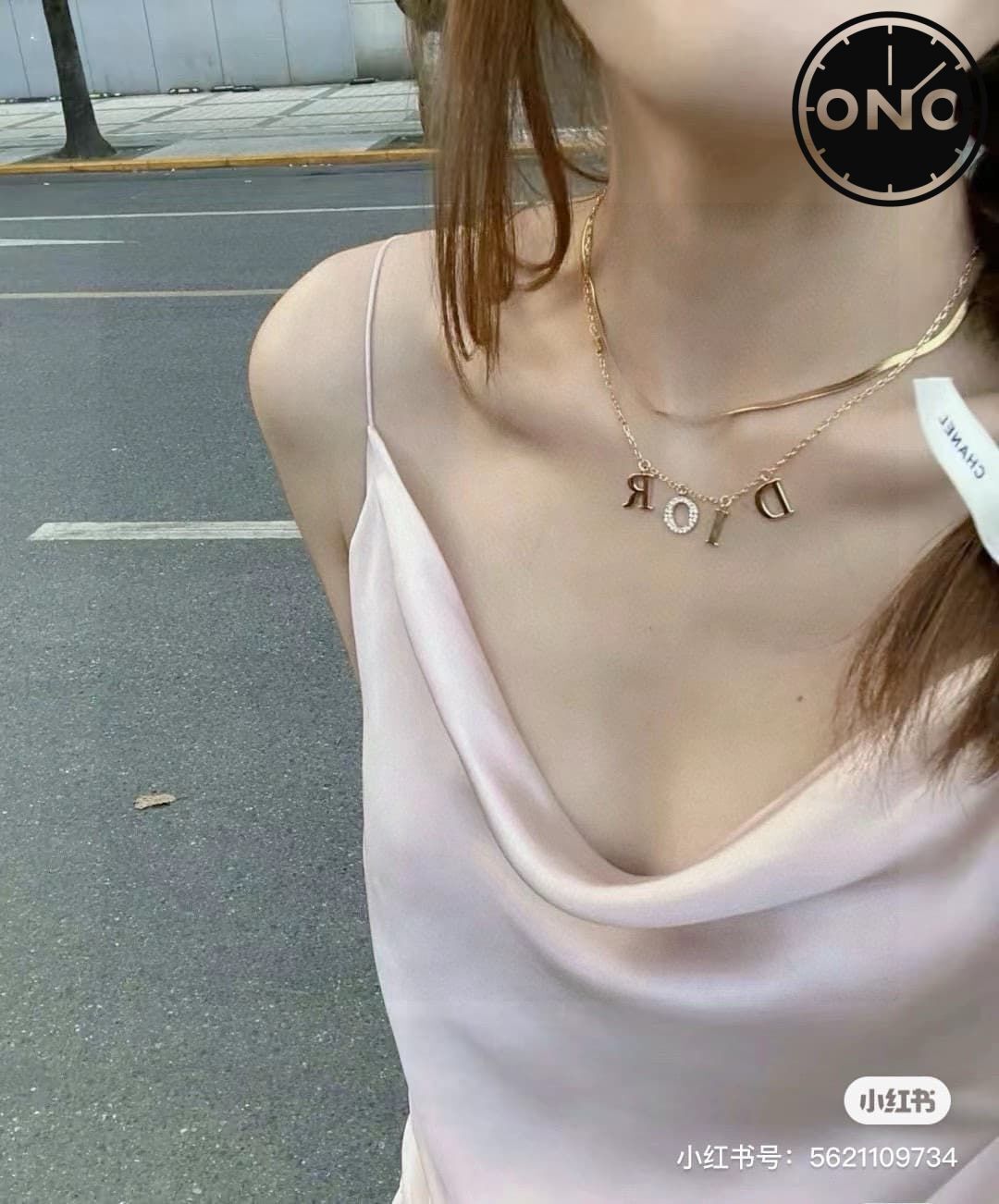 dior-necklace_1_1.jpg