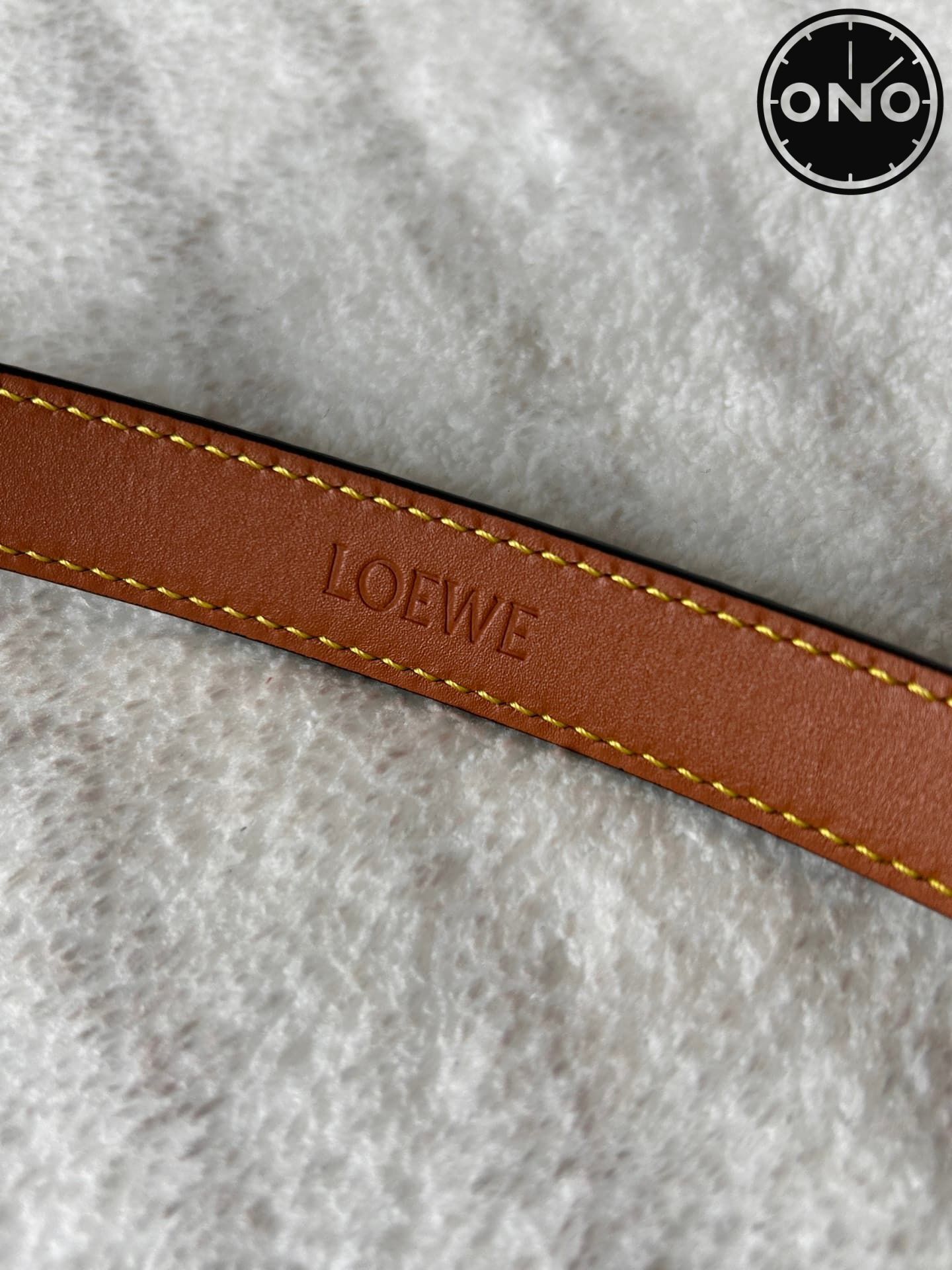 loewe_belt_47_5.jpg