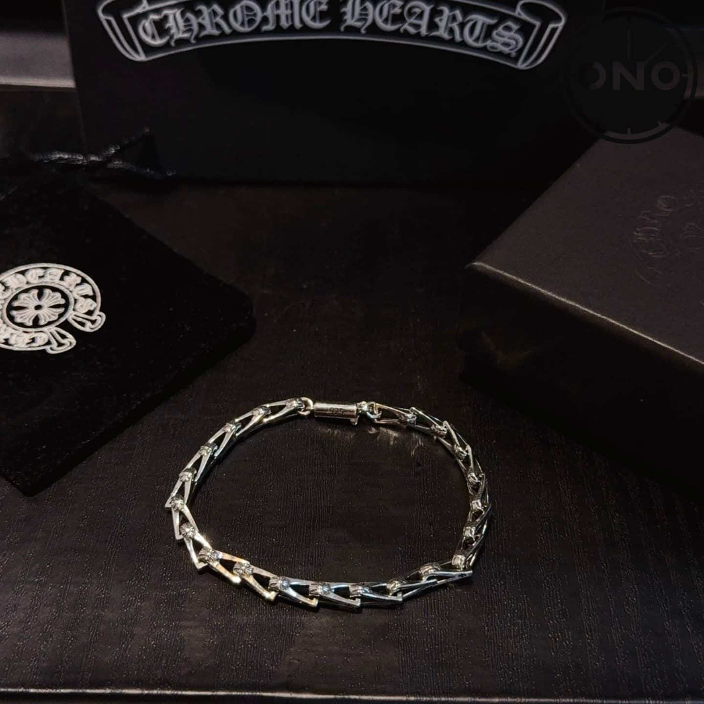 chrome-hearts-bracelet_57_3.jpg