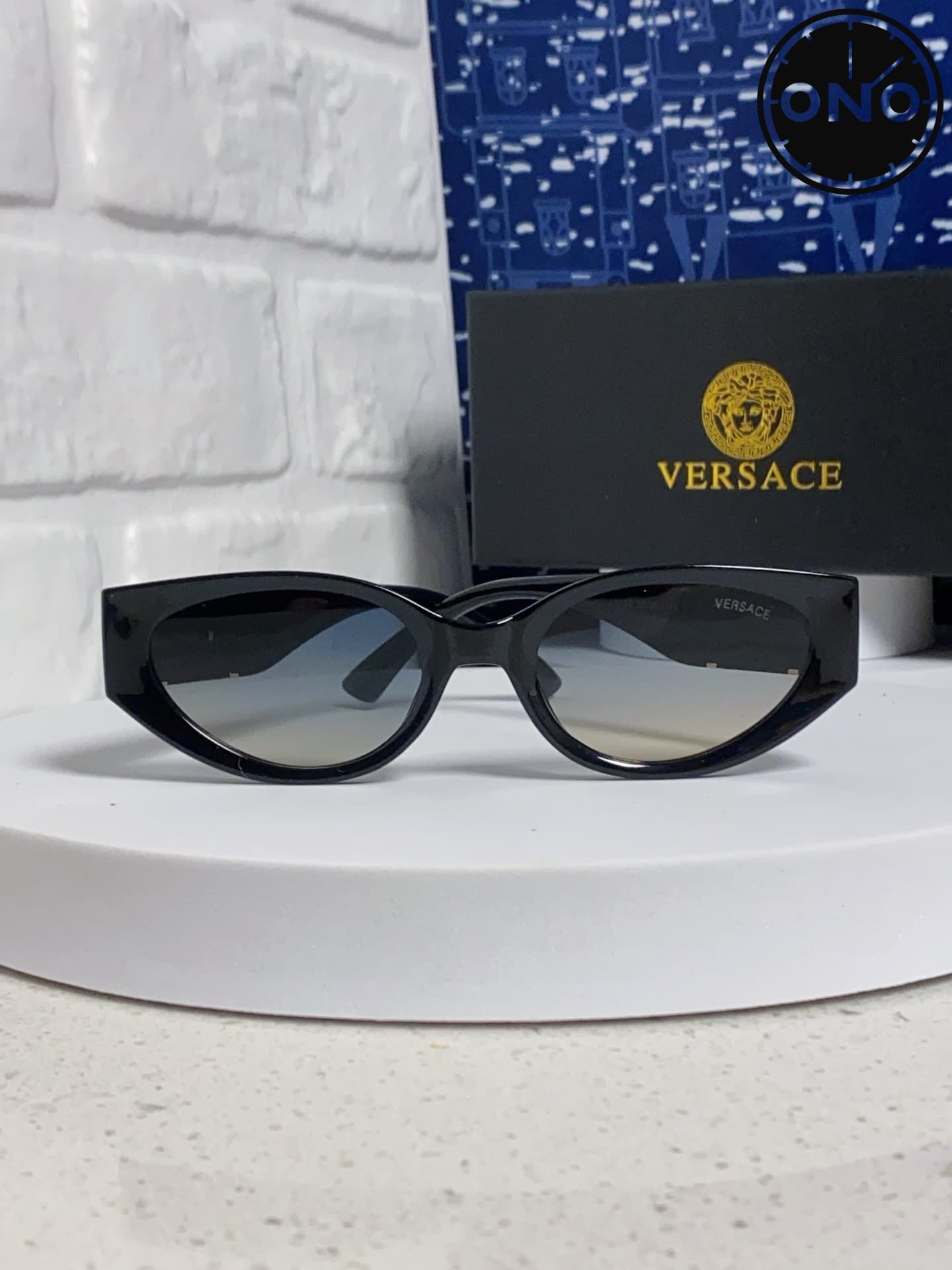 versace-glasses_17_1.jpg