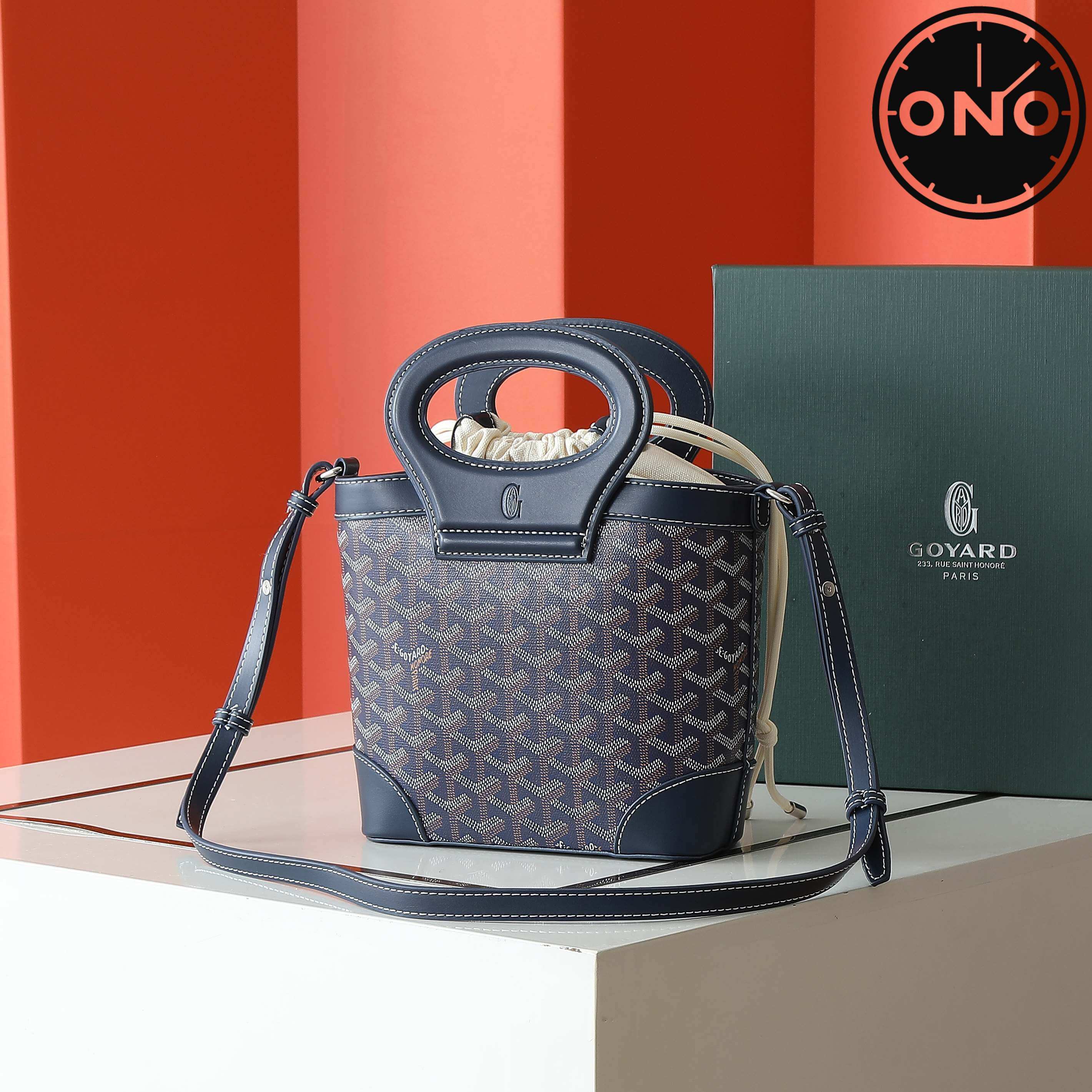 goyard_women_32_3.jpg