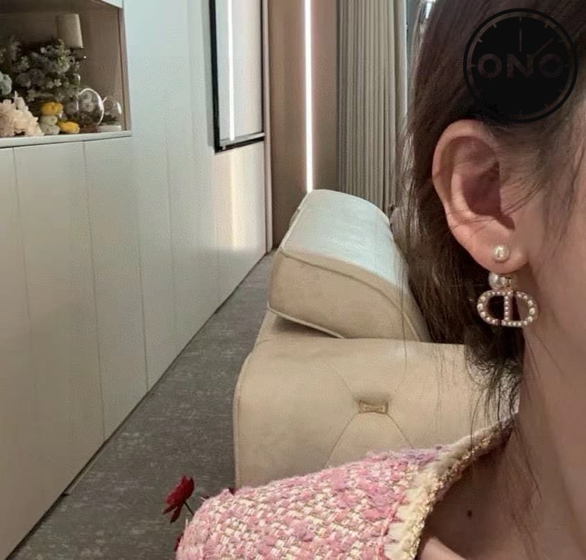 dior-earring_35_2.jpg