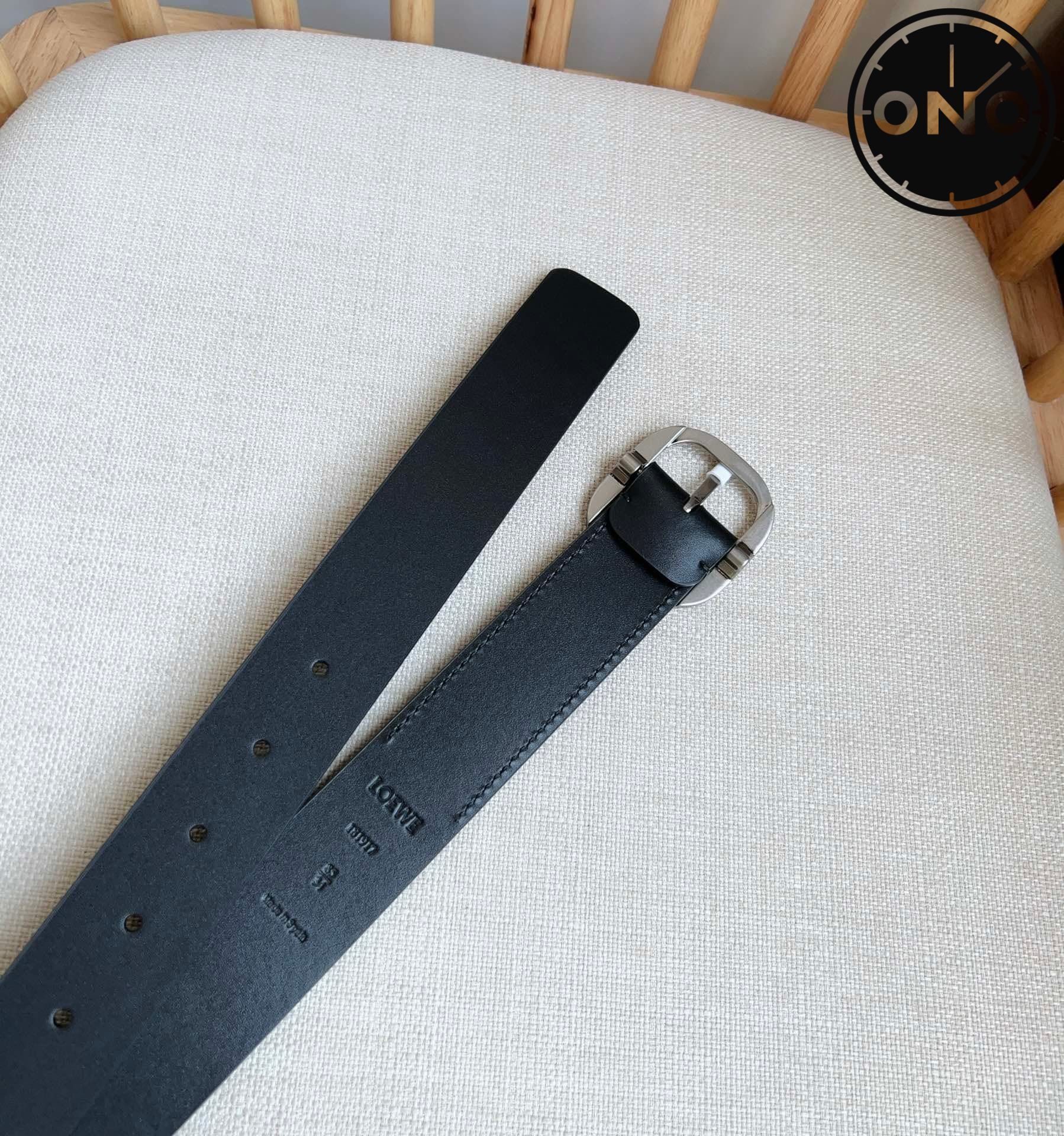 loewe_belt_13_2.jpg