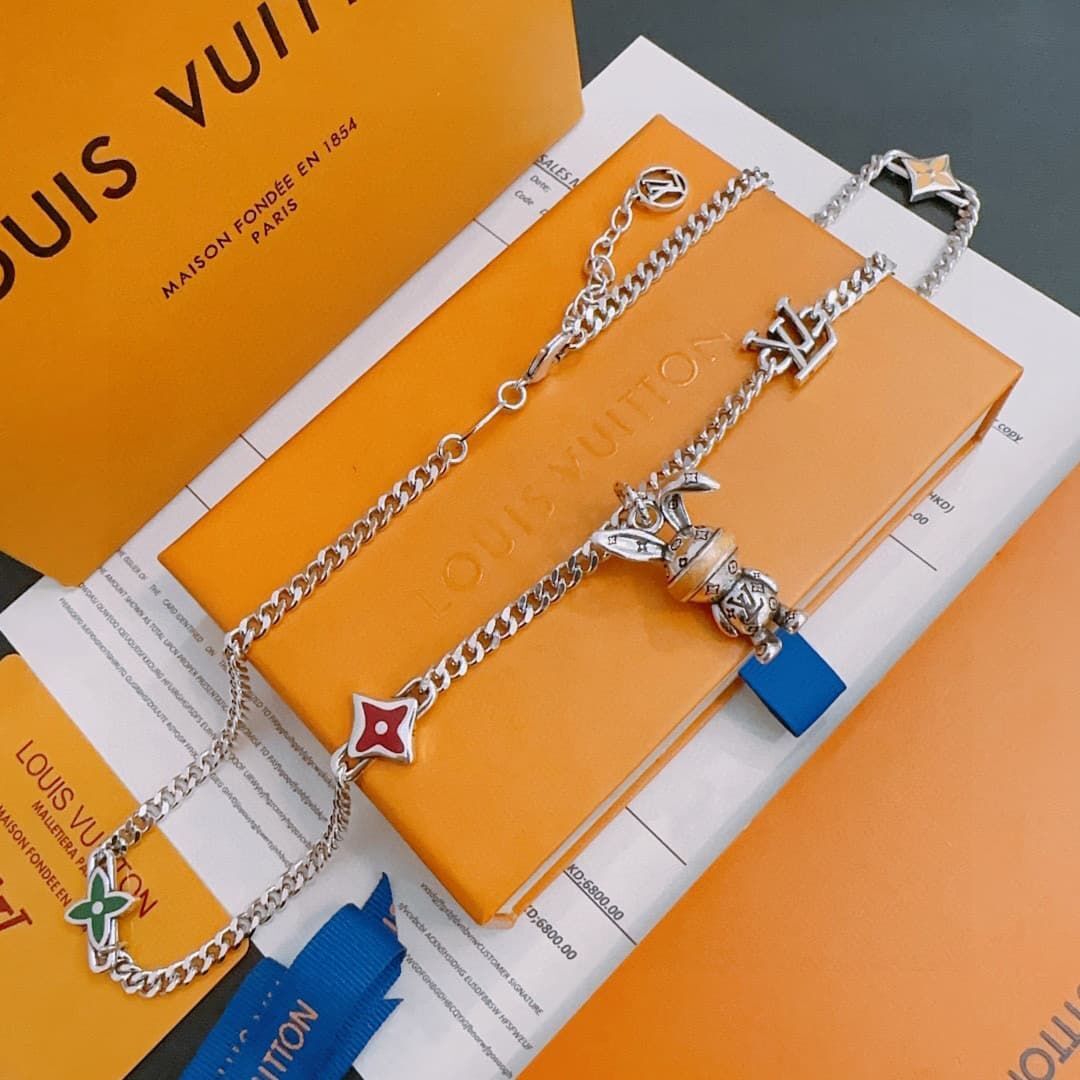 lv-necklace_18_7.jpg