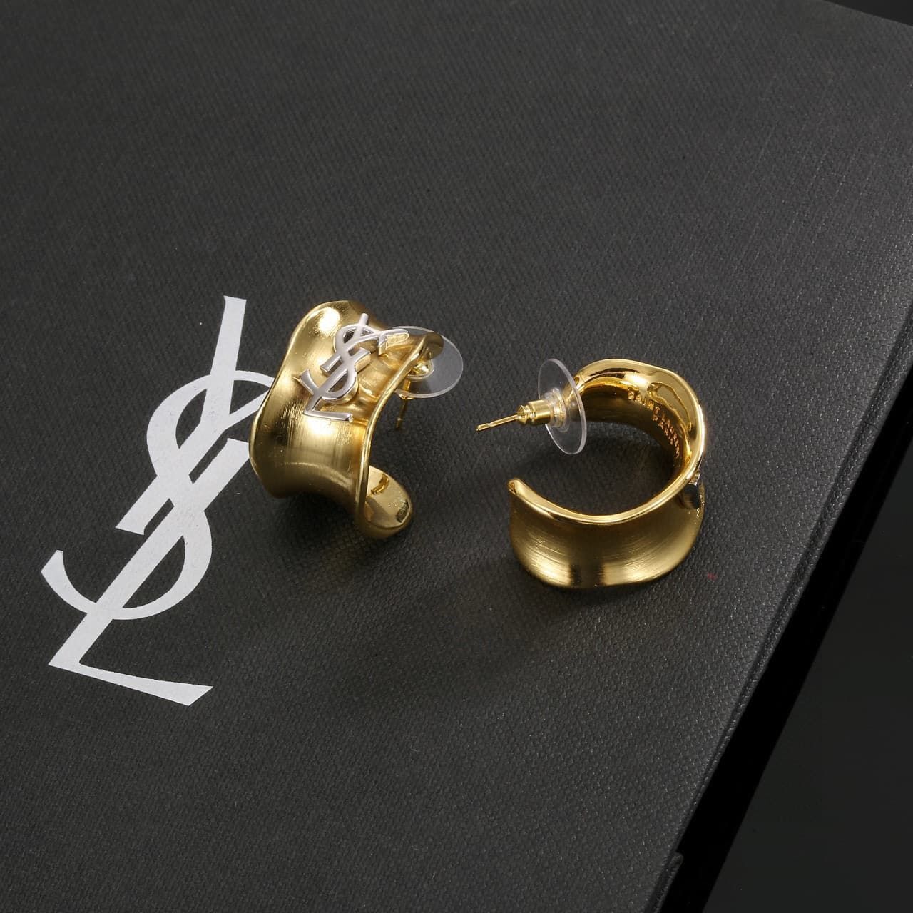 ysl-earring_7_6.jpg