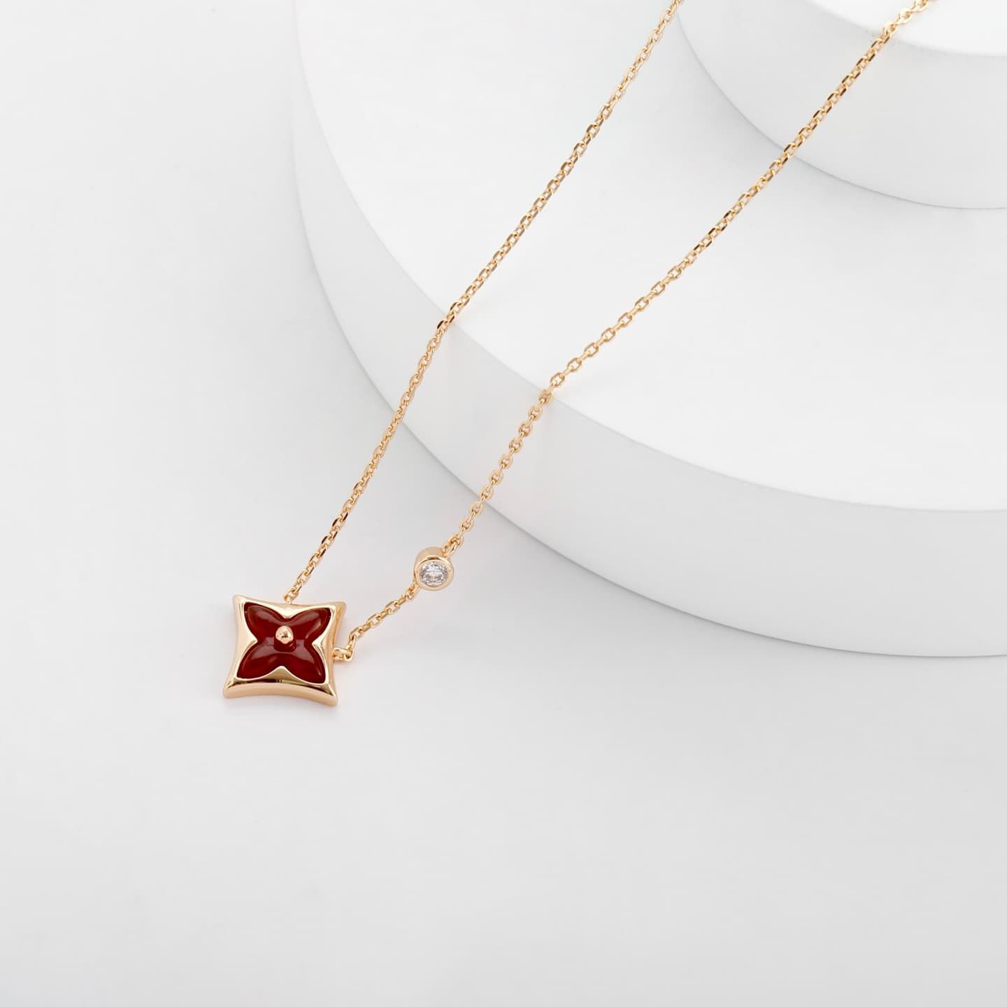 lv-necklace_31_1.jpg
