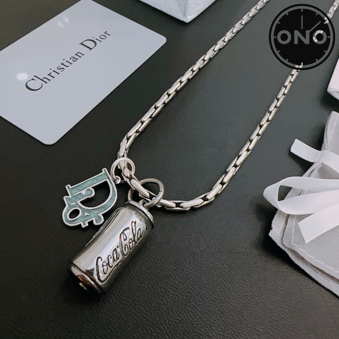 dior-necklace_120_2.jpg