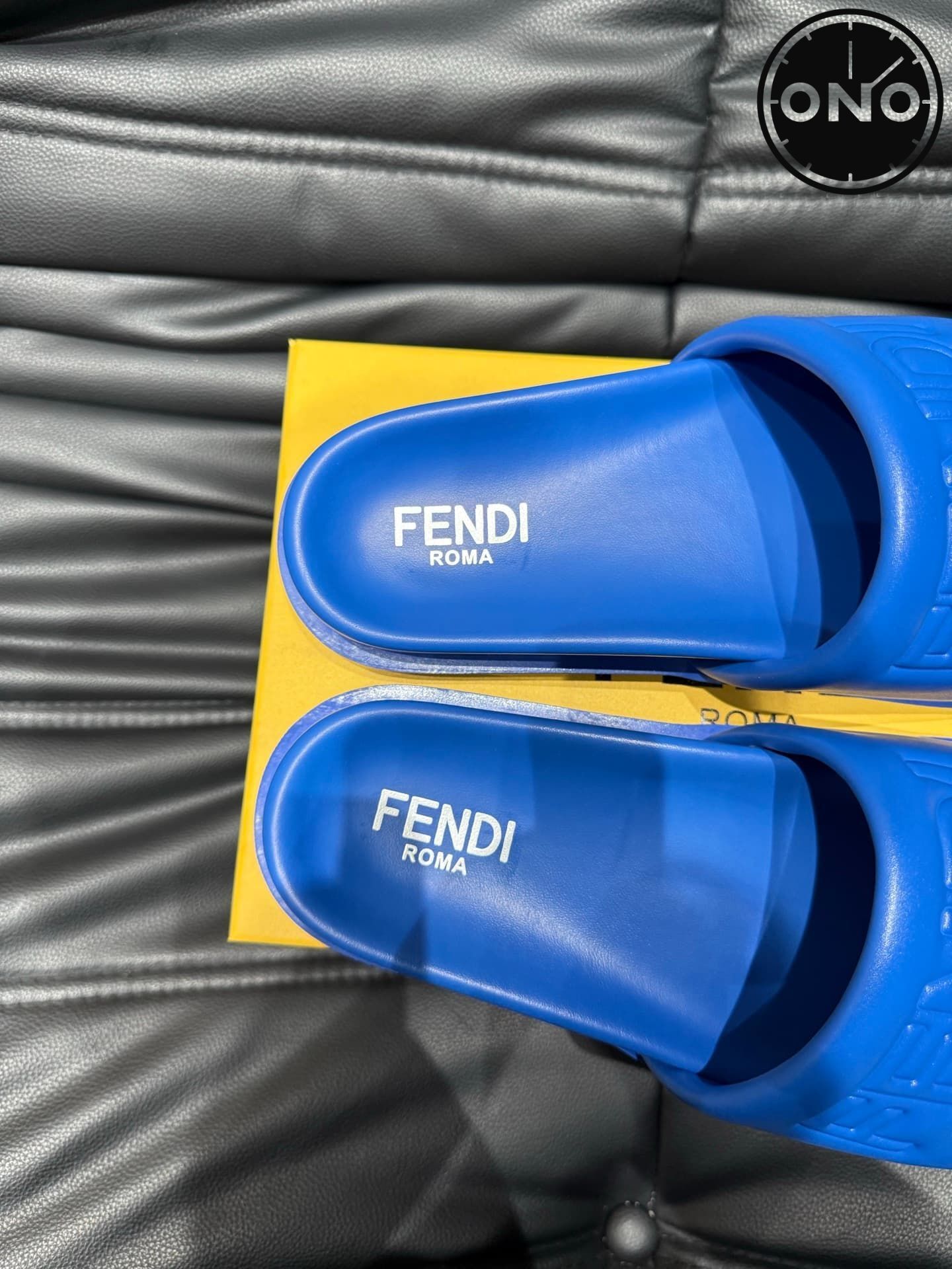 fendi-slippers_42_7.jpg