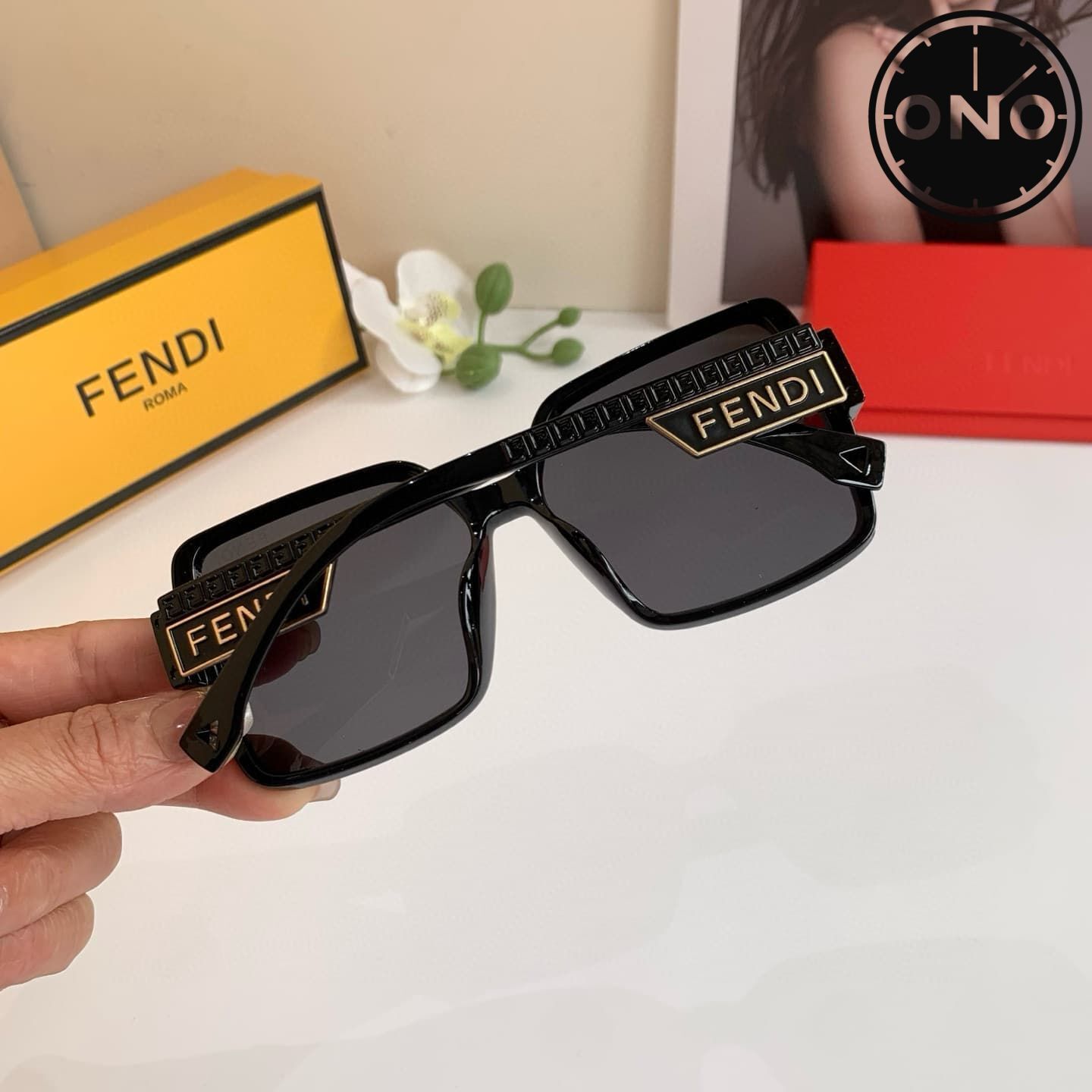 fendi-glasses_35_4.jpg