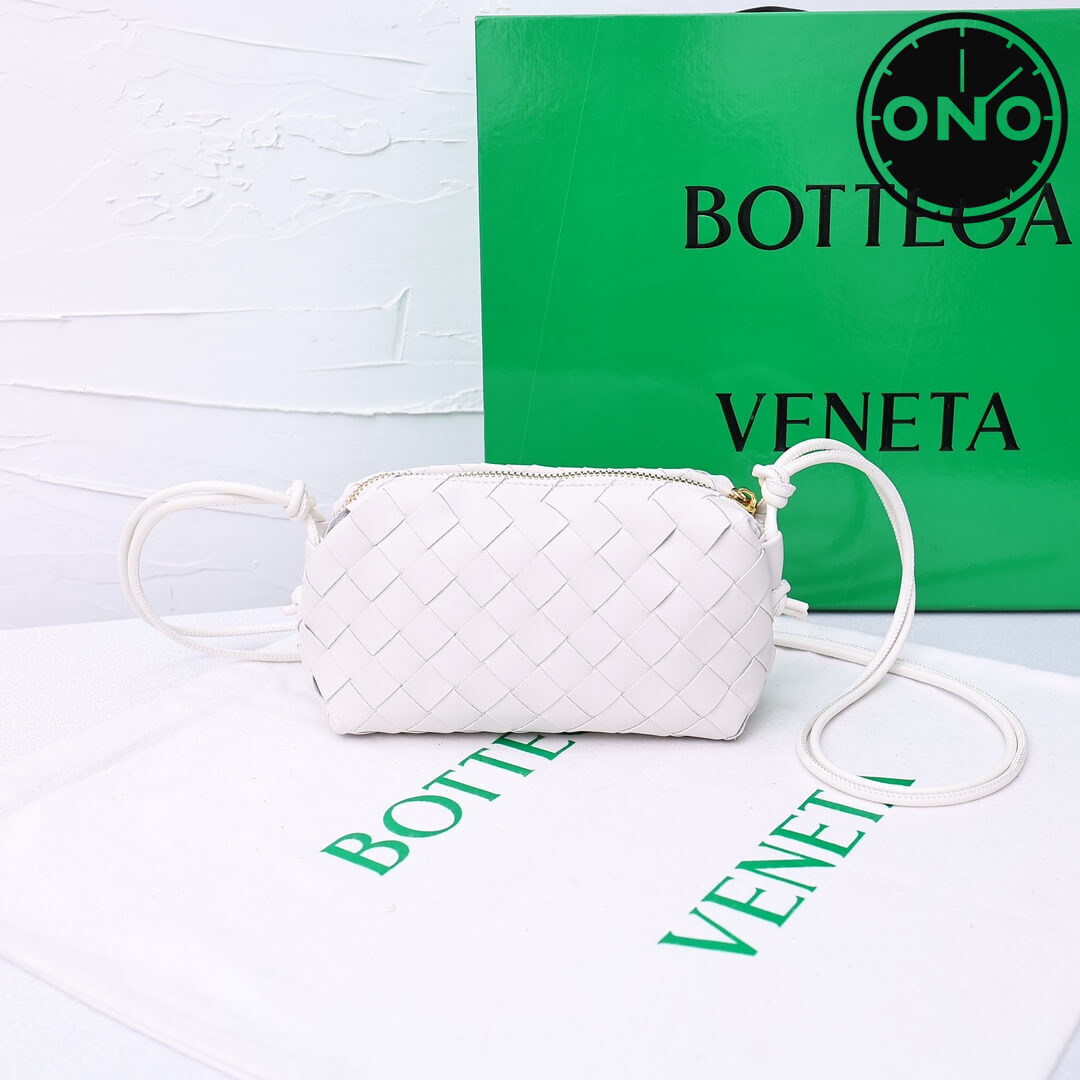 bottega_veneta_women_173_1.jpg