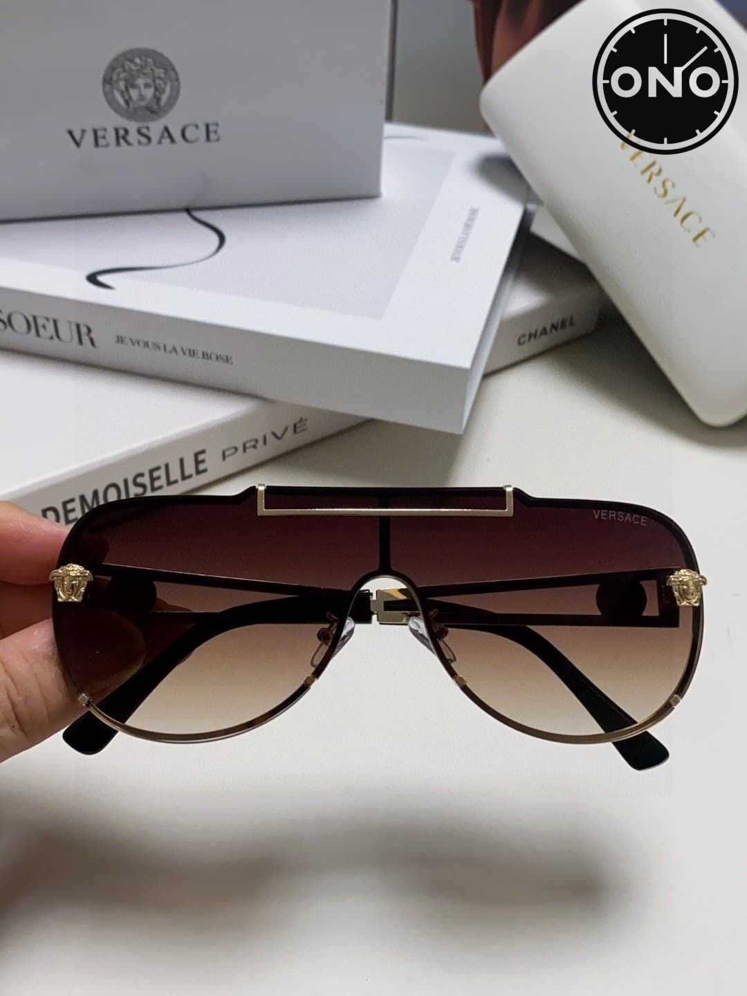 versace-glasses_25_3.jpg