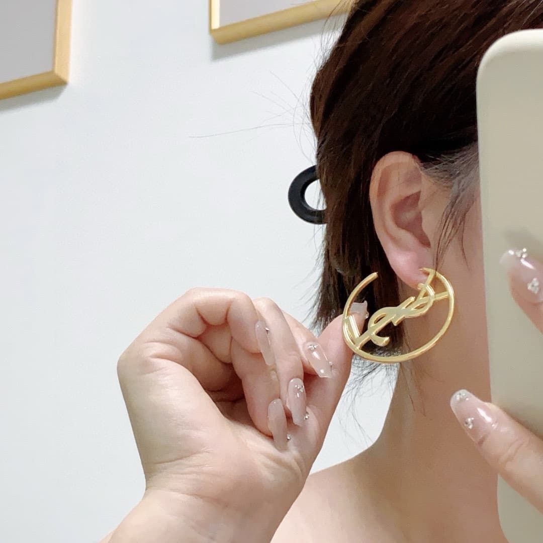ysl-earring_10_1.jpg