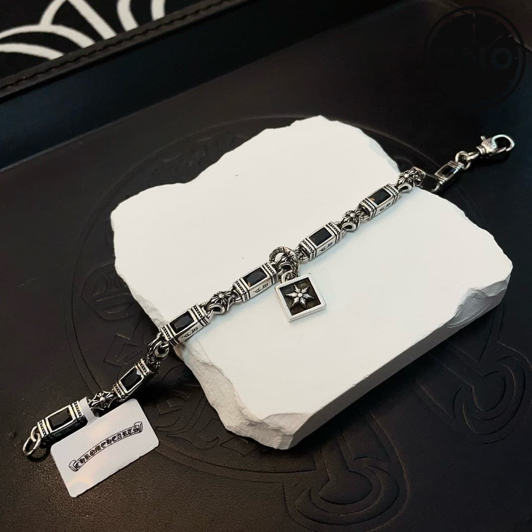 chrome-hearts-bracelet_5_3.jpg