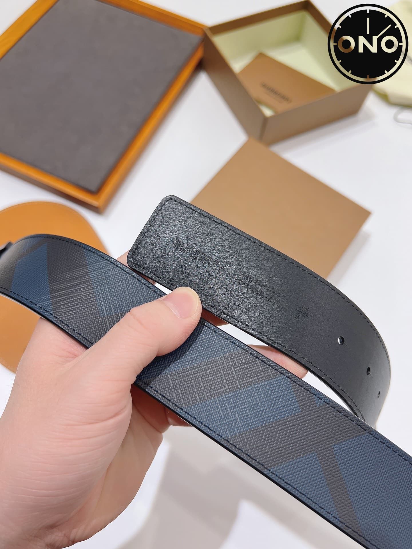 burberry_belt_150_6.jpg