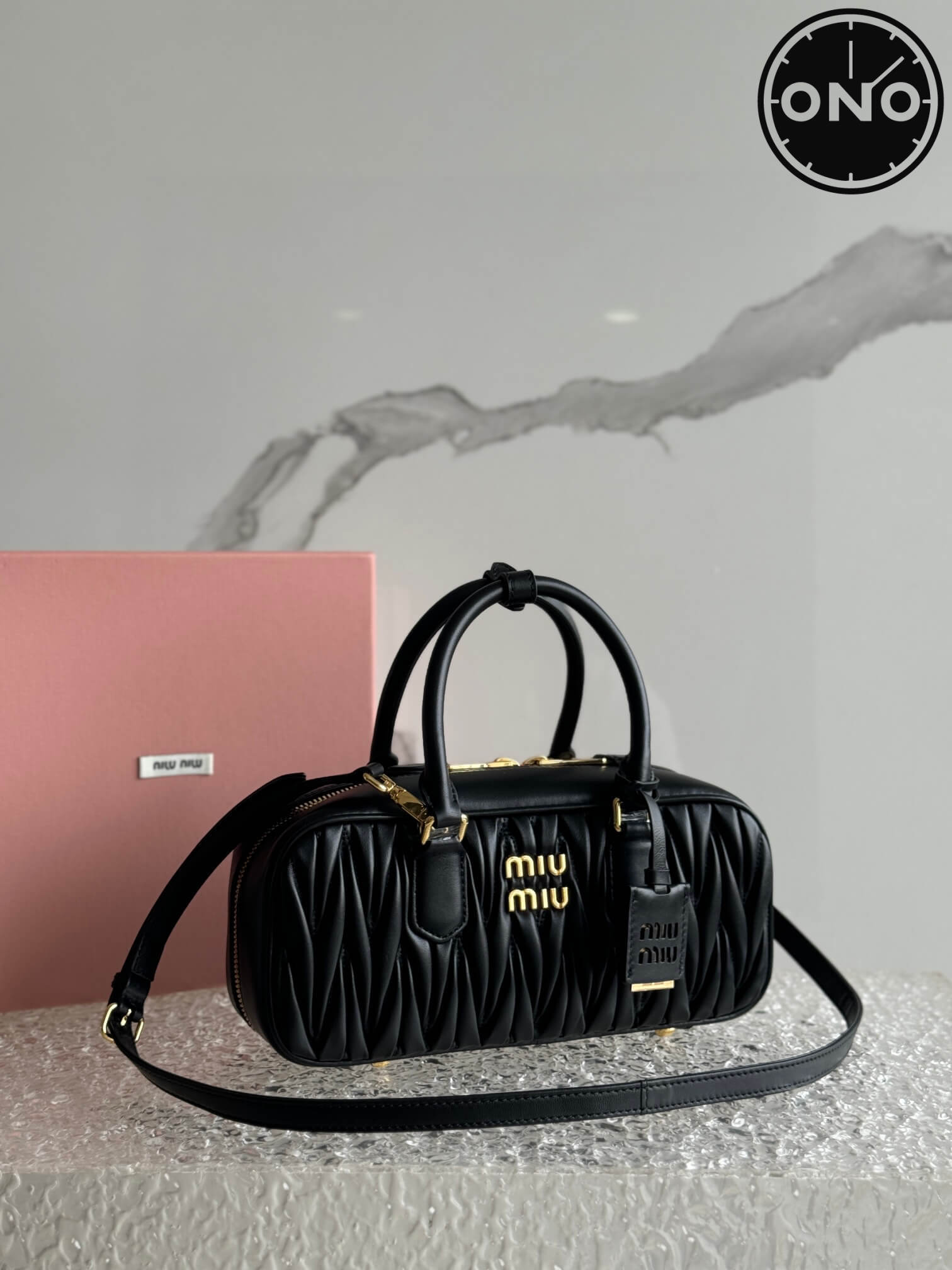 miumiu_women_52_1.jpg