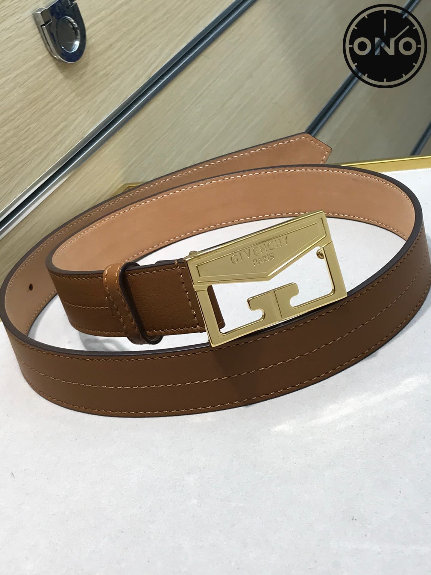 givenchy_belt_48_1.jpg