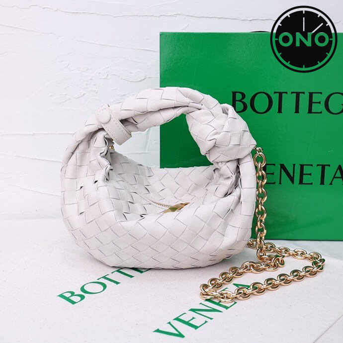 bottega_veneta_women_79_1.jpg