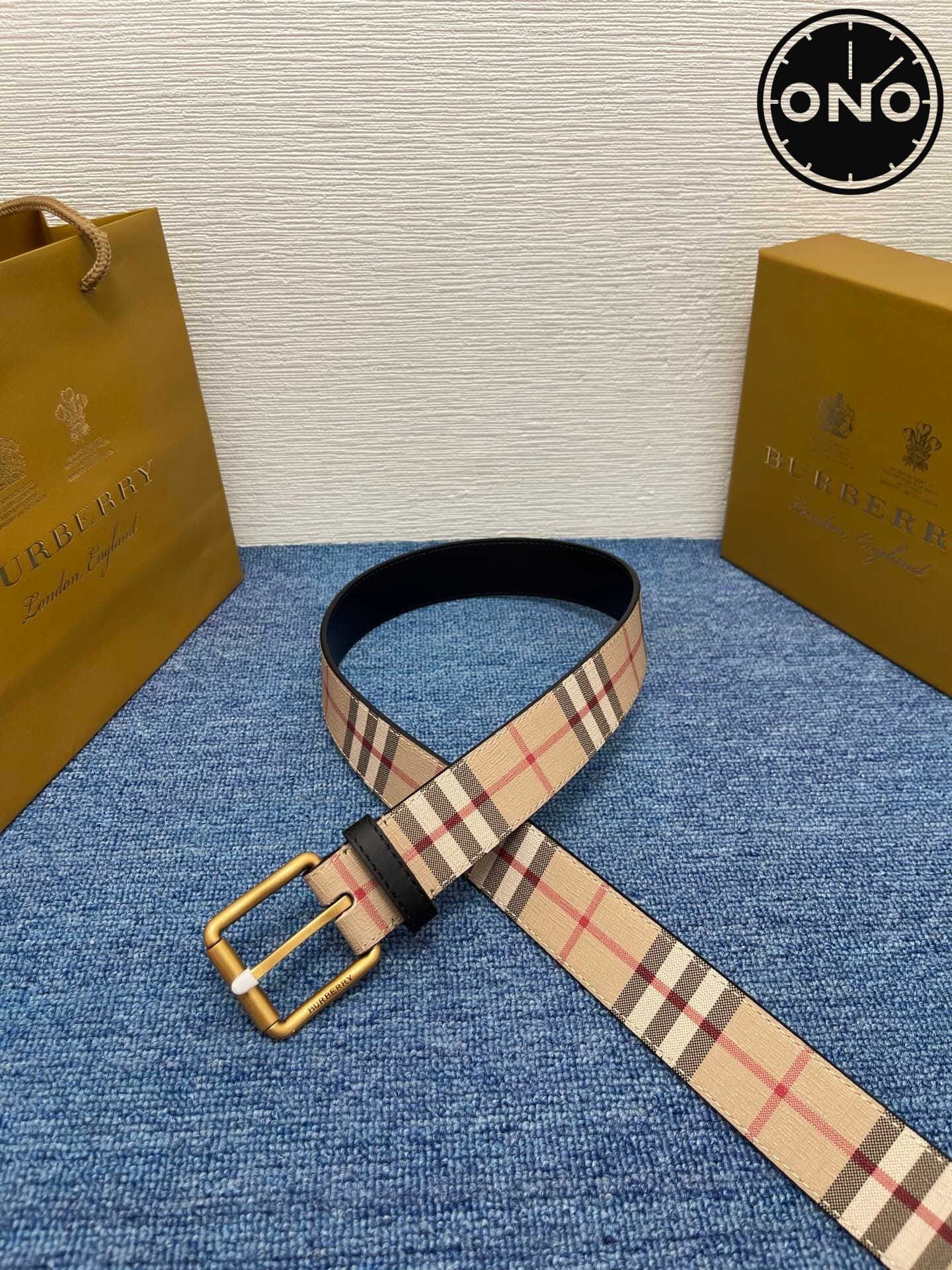 burberry_belt_9_4.jpg