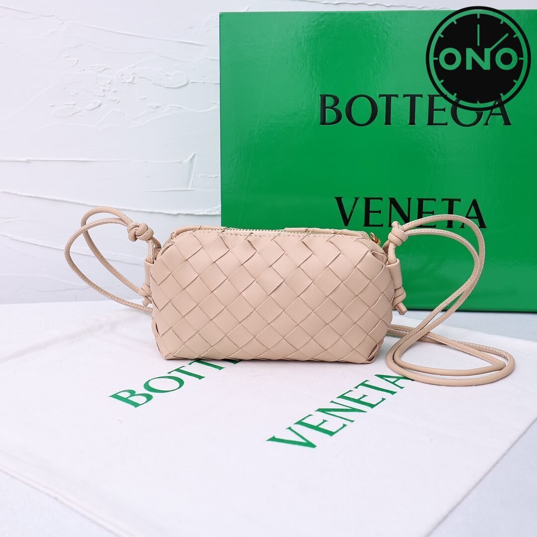 bottega_veneta_women_171_1.jpg