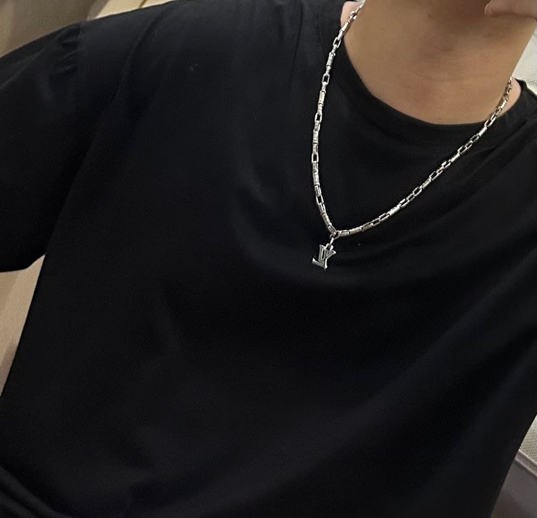 lv-necklace_39_4.jpg