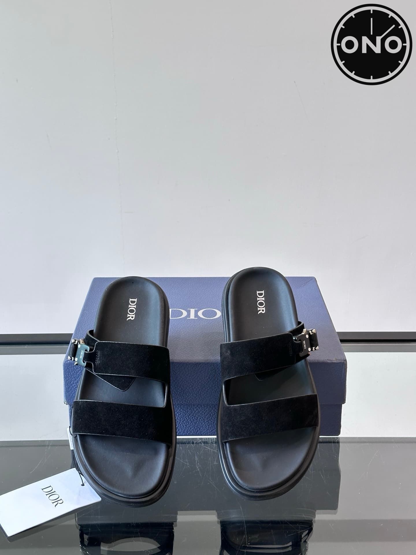 dior-slippers_1_5.jpg