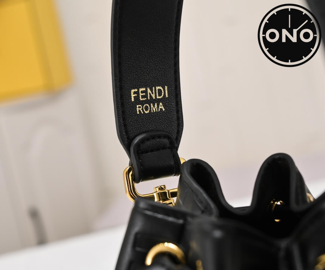 fendi_women_67_3.jpg
