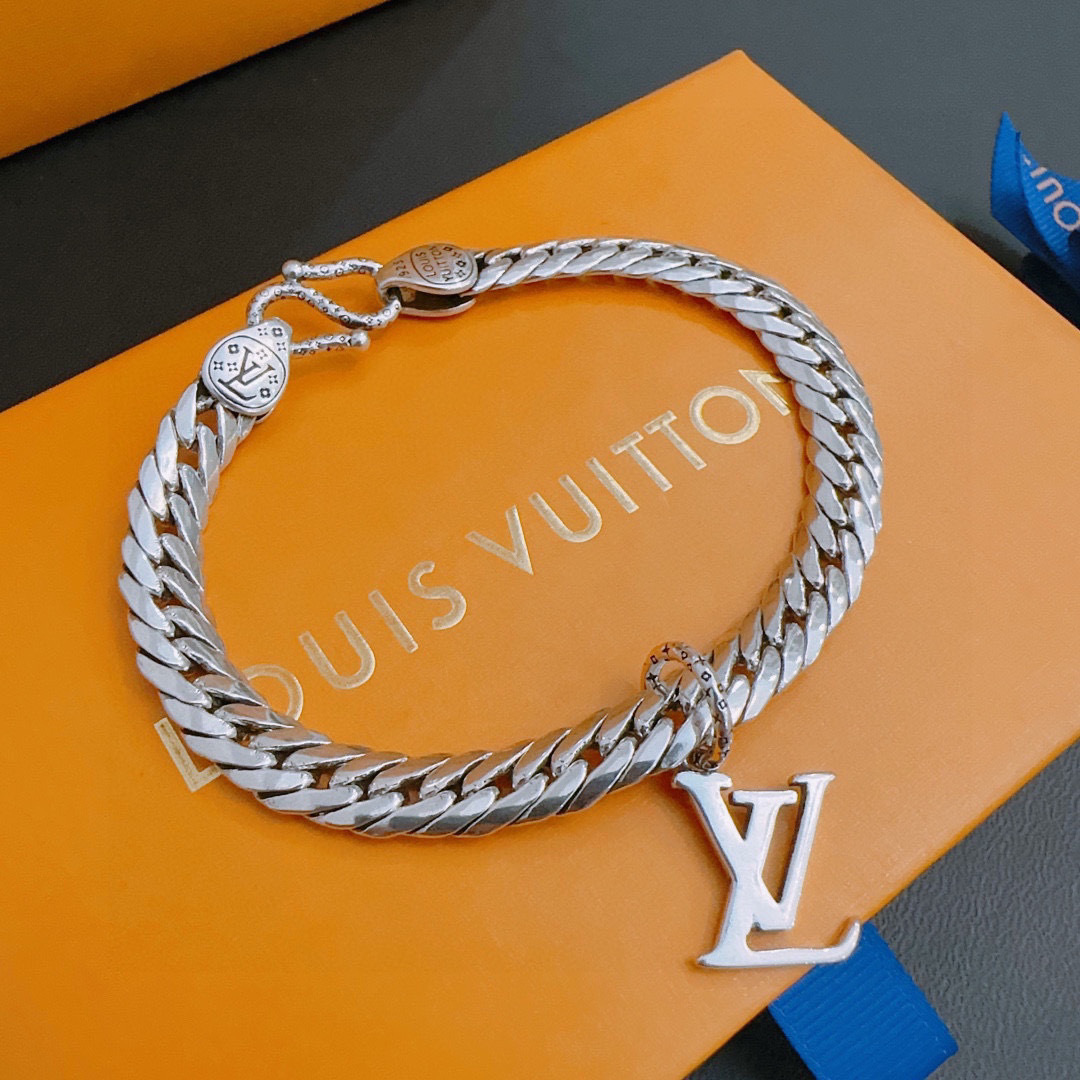lv-bracelet_28_2.jpg