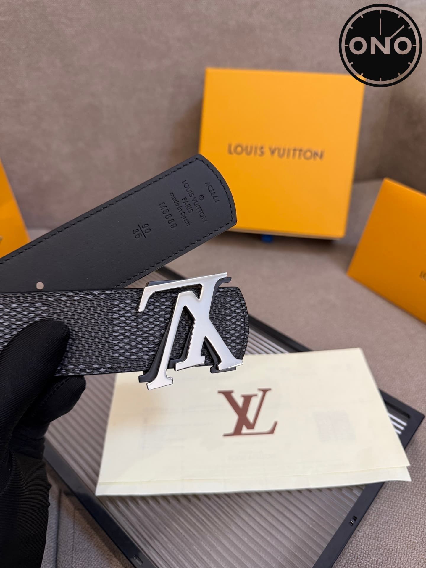 lv_belt_116_4.jpg