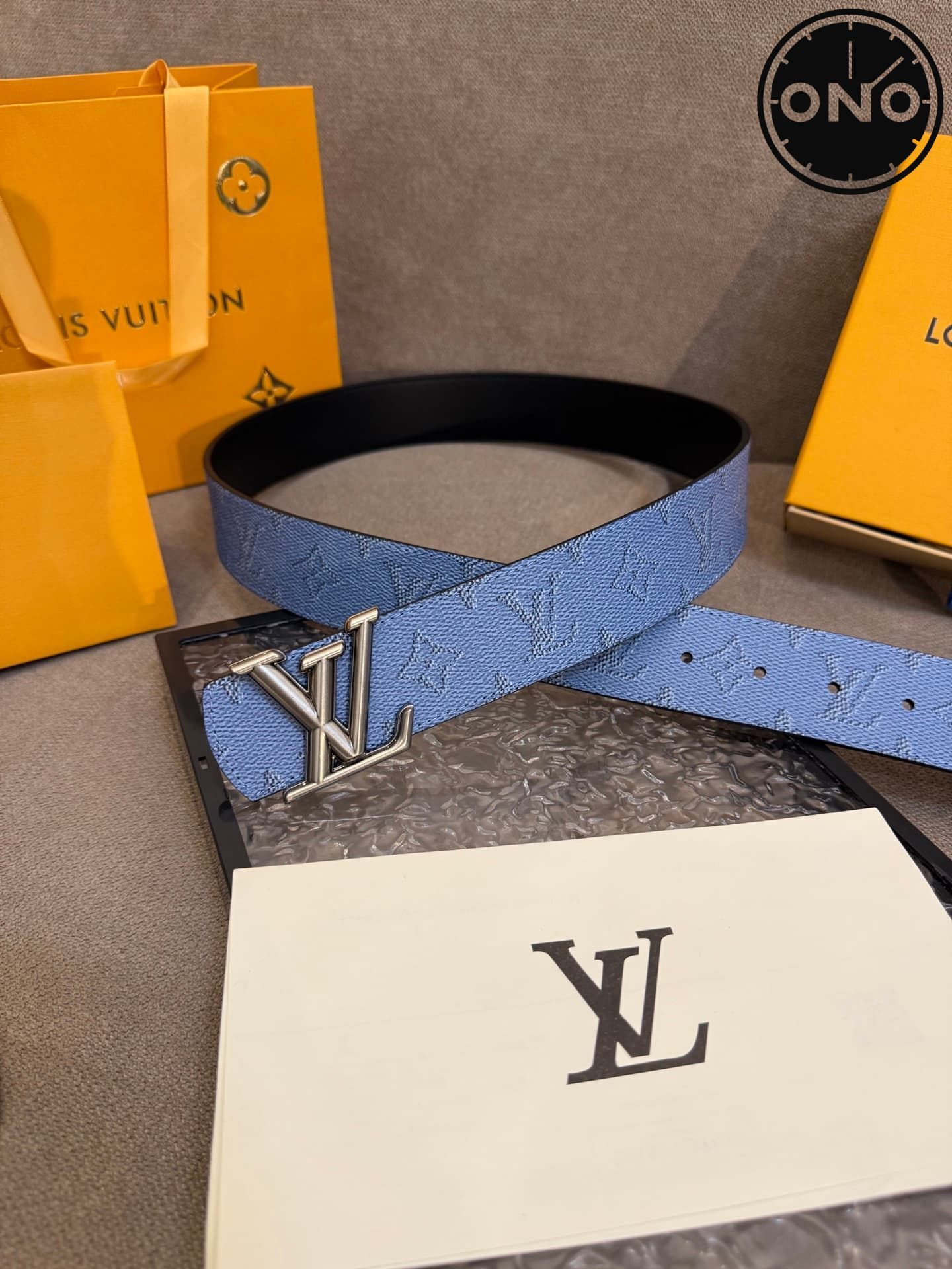 lv_belt_64_3.jpg