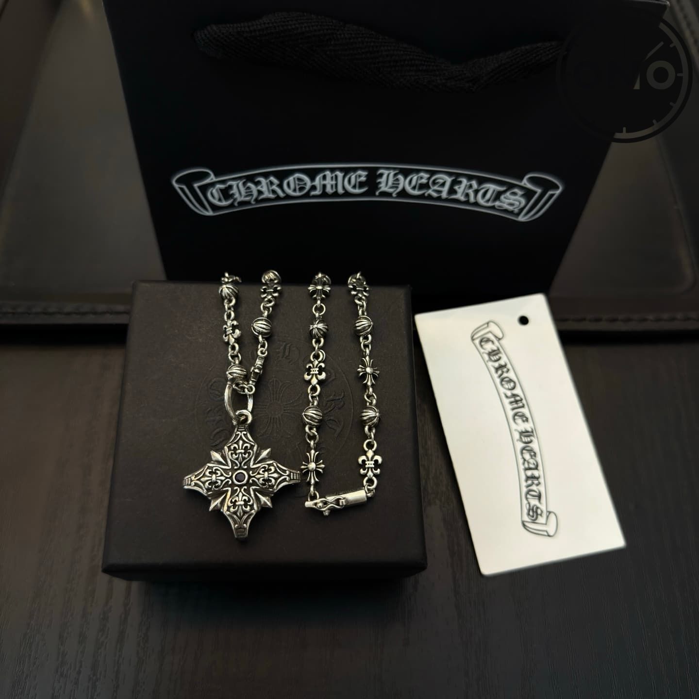 chrome-hearts-necklace_4_1.jpg