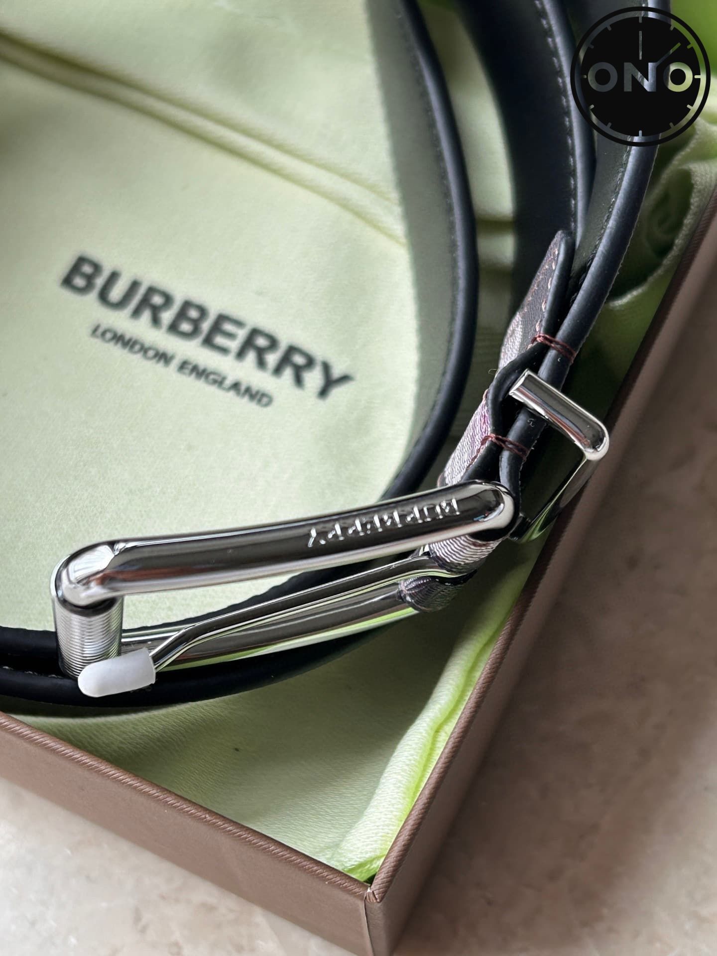 burberry_belt_138_3.jpg