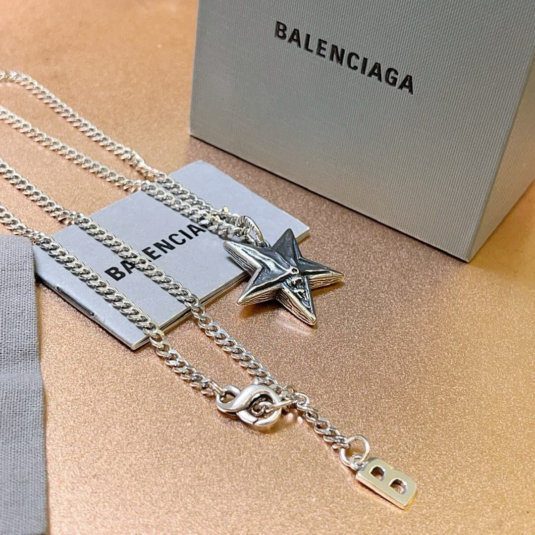 balenciaga-necklace_51_7.jpg