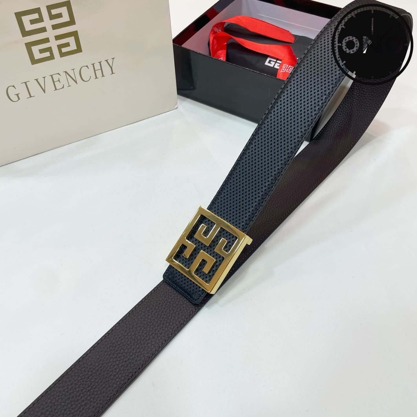 givenchy_belt_8_8.jpg