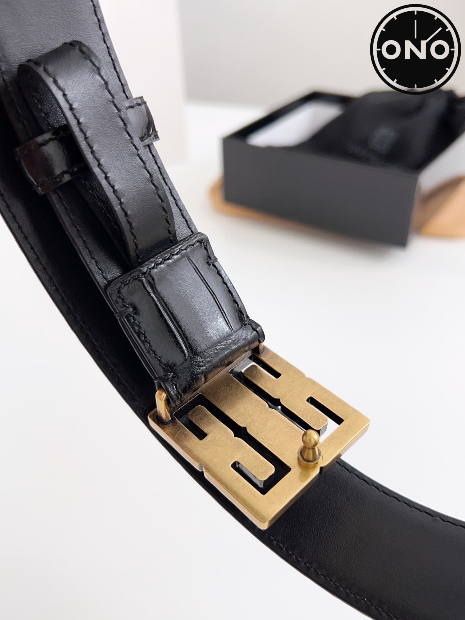 givenchy_belt_43_4.jpg