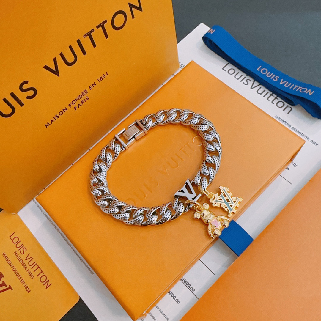 lv-bracelet_10_2.jpg