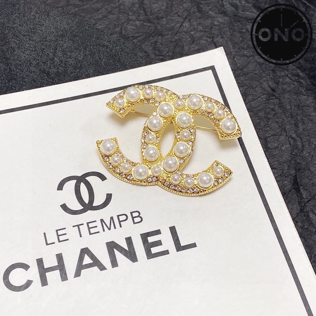chanel-brooch_10_8.jpg
