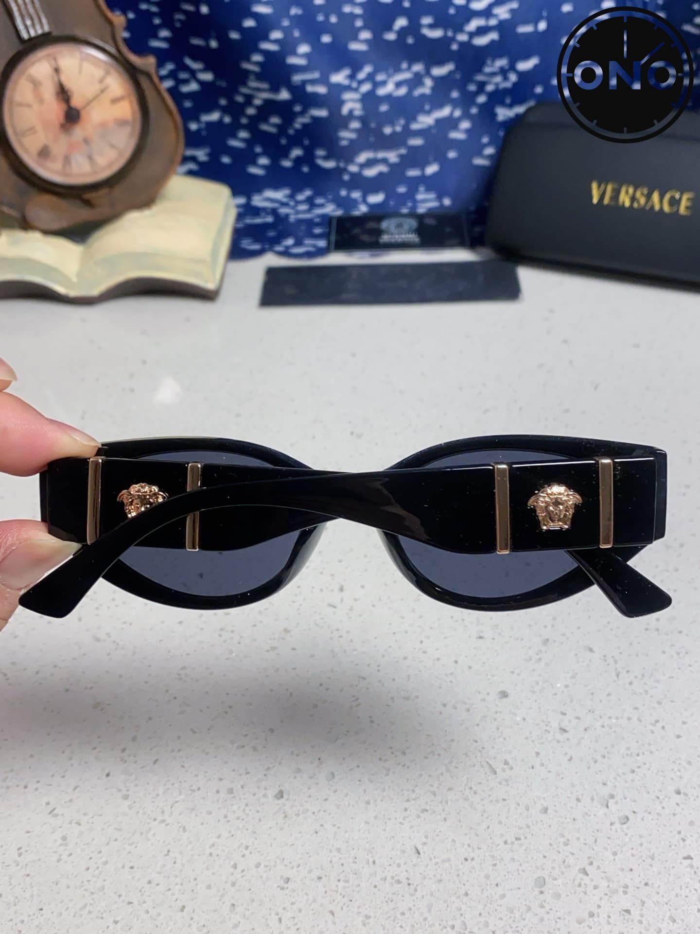 versace-glasses_16_4.jpg
