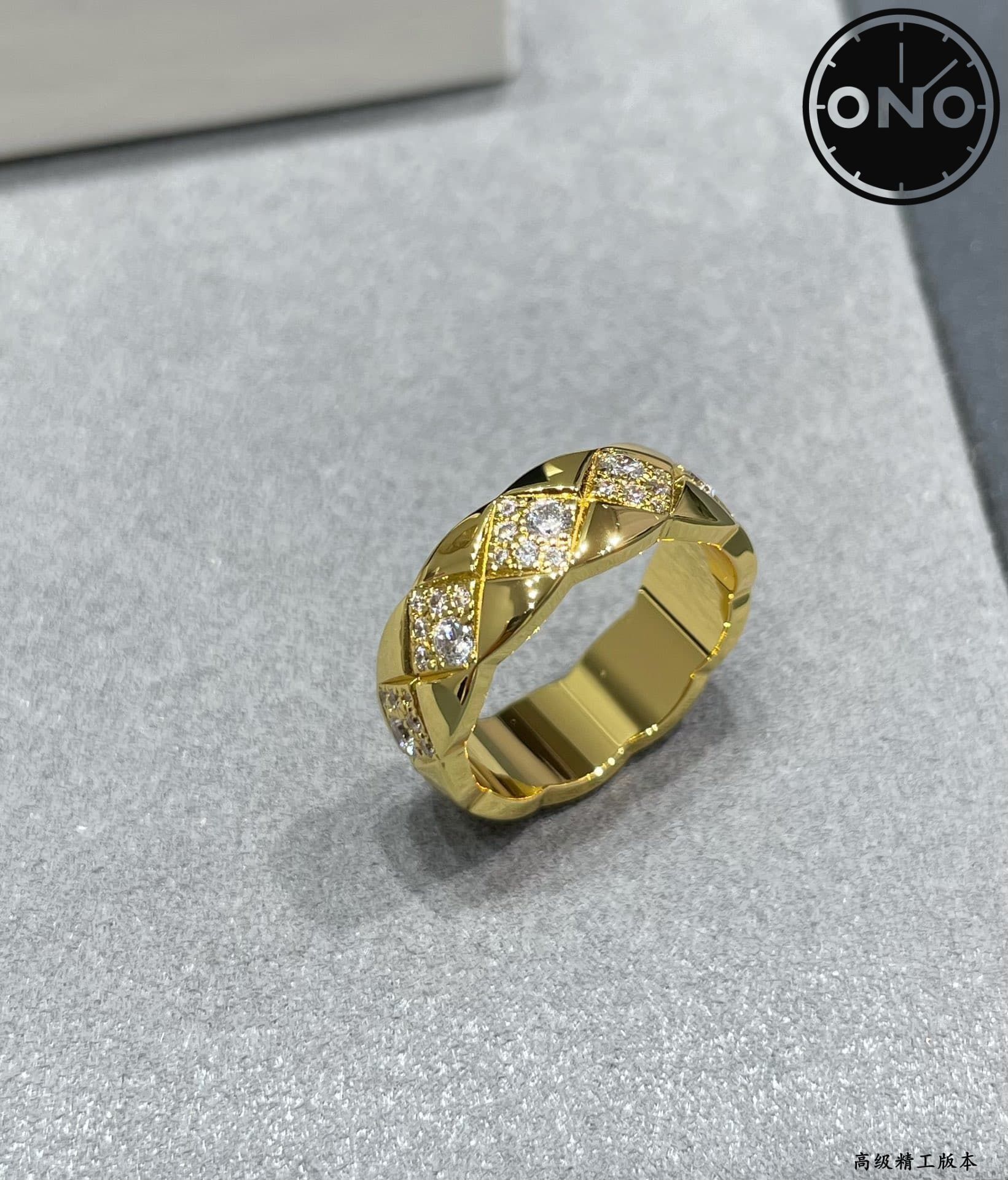 chanel-ring_4_3.jpg