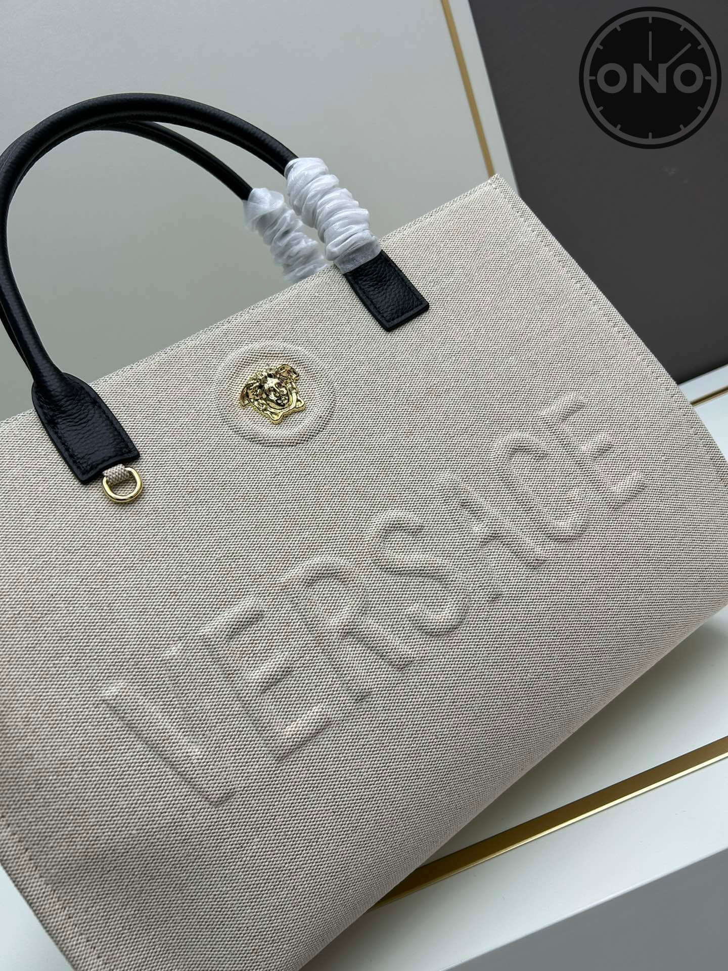 versace_women_70_5.jpg