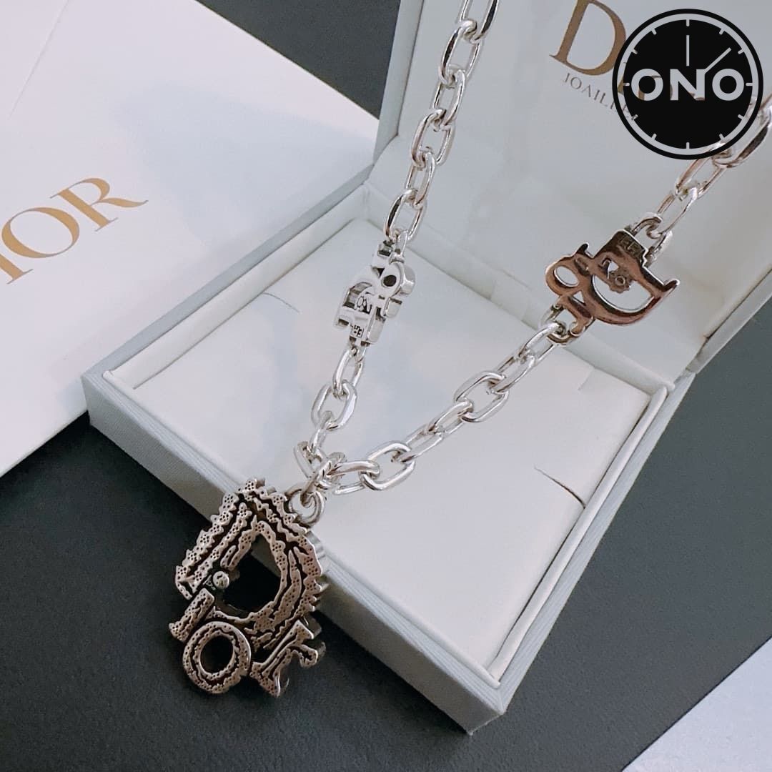 dior-necklace_114_5.jpg
