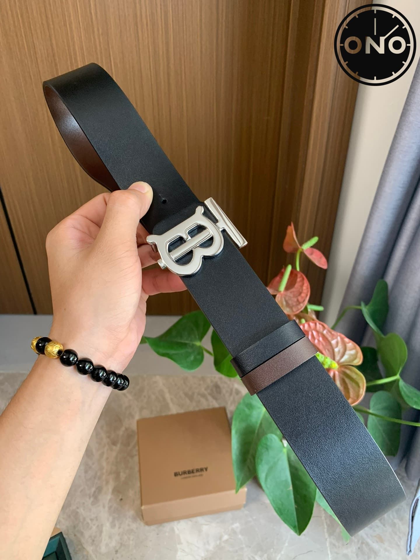 burberry_belt_105_4.jpg