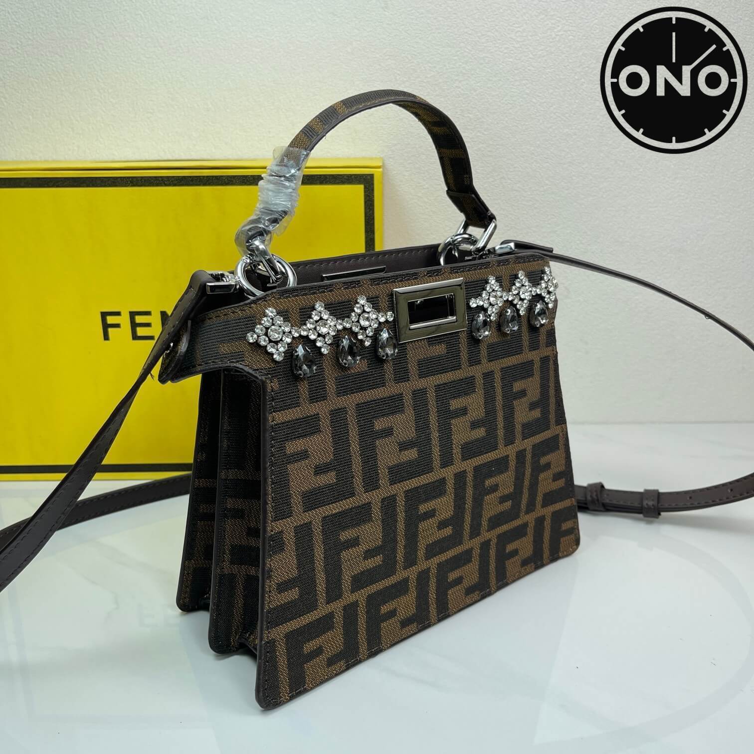 fendi_women_65_1.jpg
