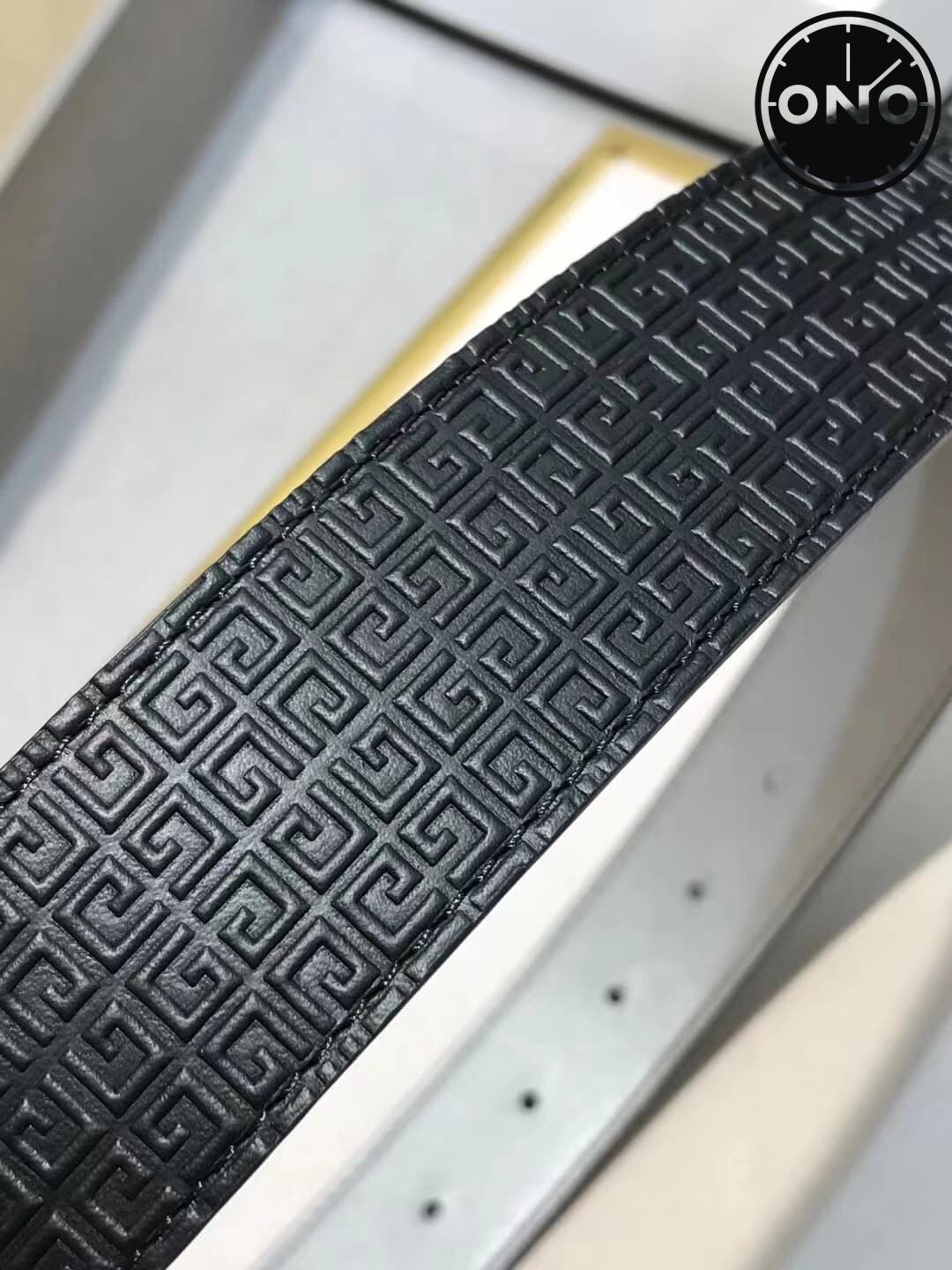 givenchy_belt_45_5.jpg