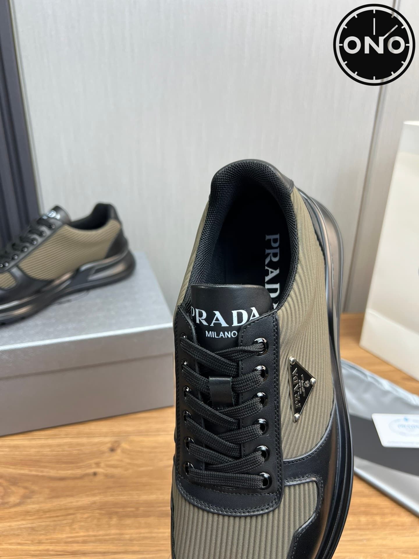 prada-sports-shoes_80_10.jpg