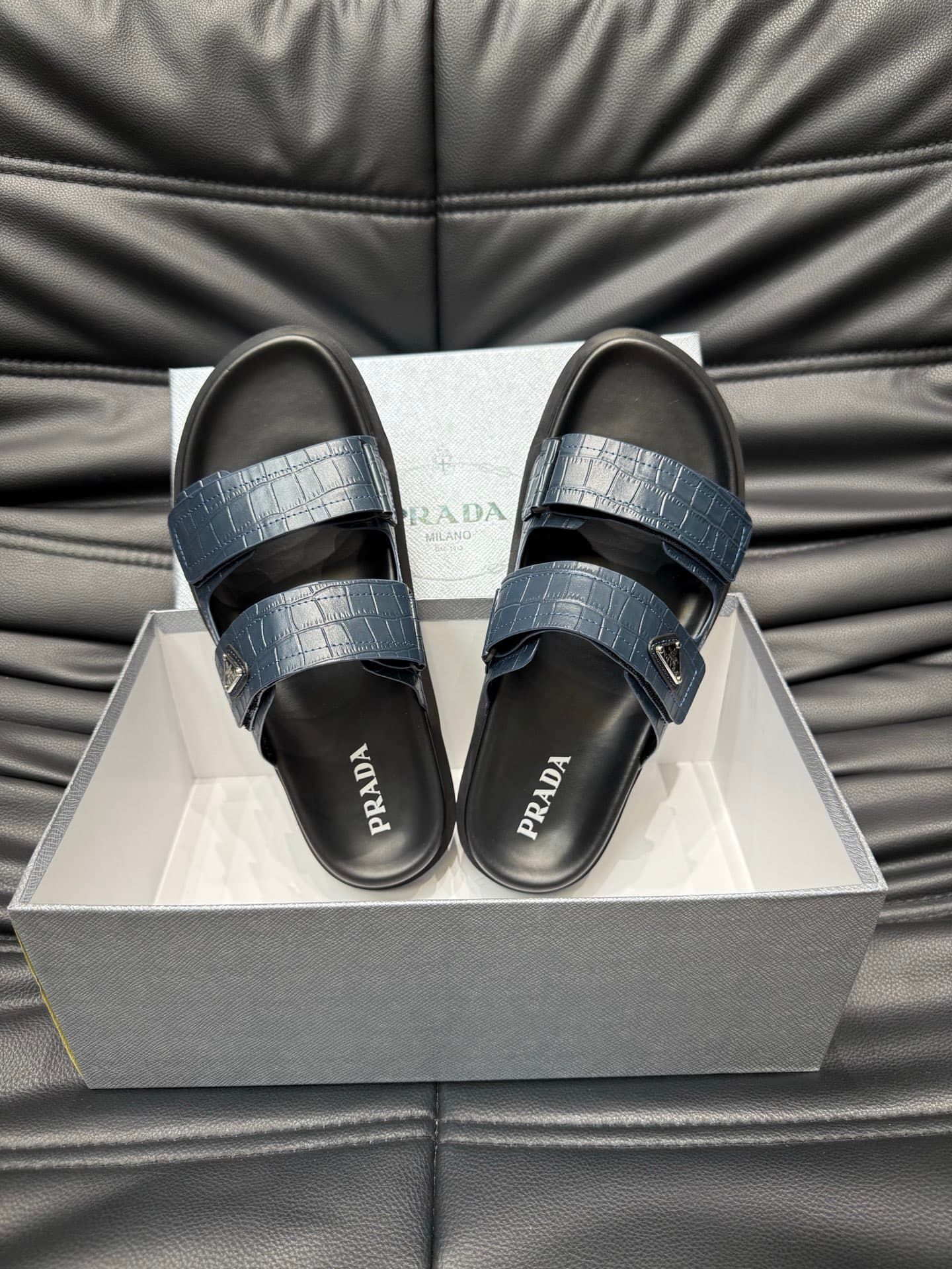 prada-slippers_34_3.jpg