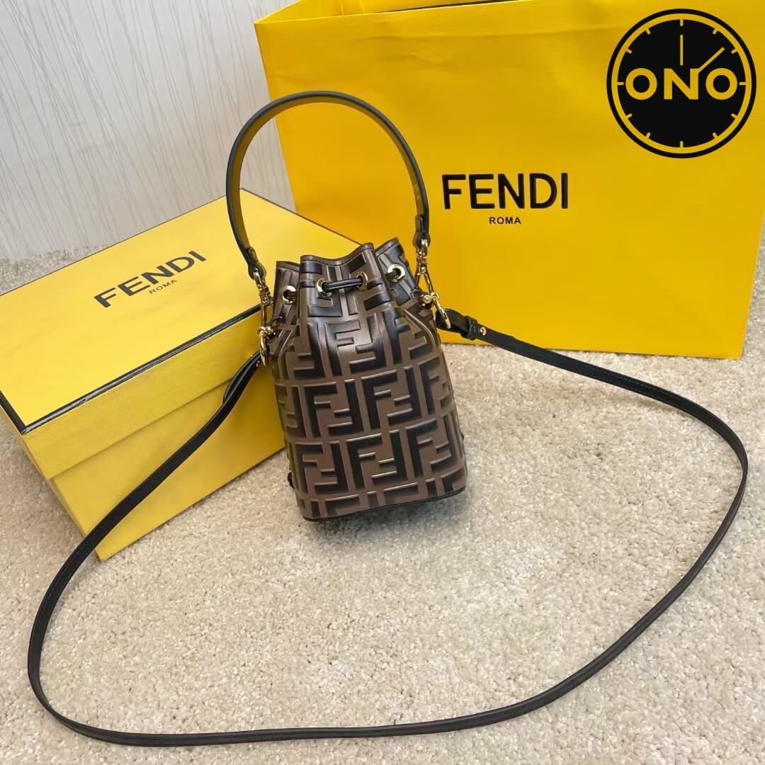 fendi_women_50_2.jpg