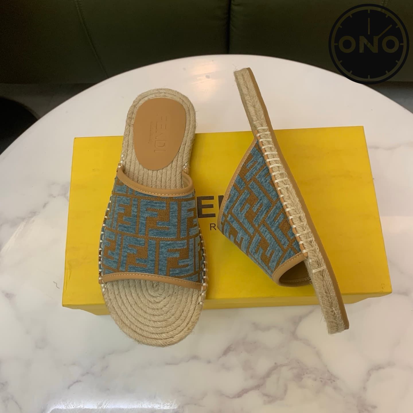 fendi-slippers_25_4.jpg
