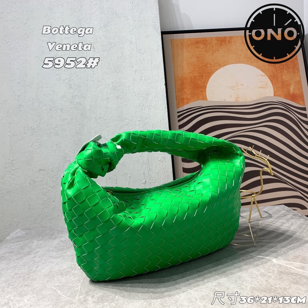 bottega_veneta_women_58_1.jpg