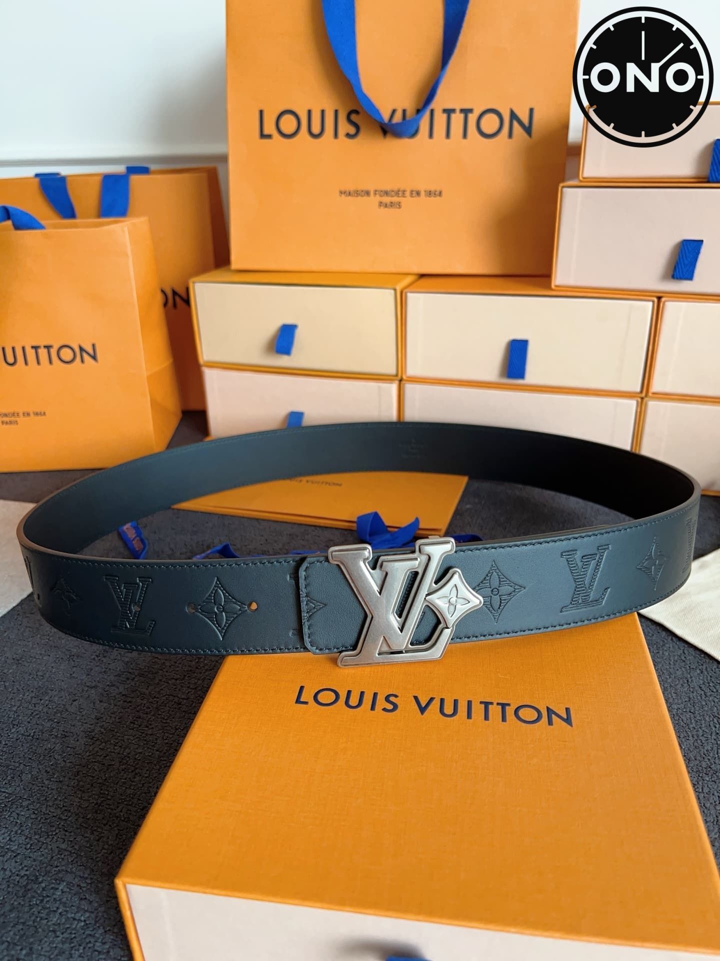 lv_belt_73_1.jpg