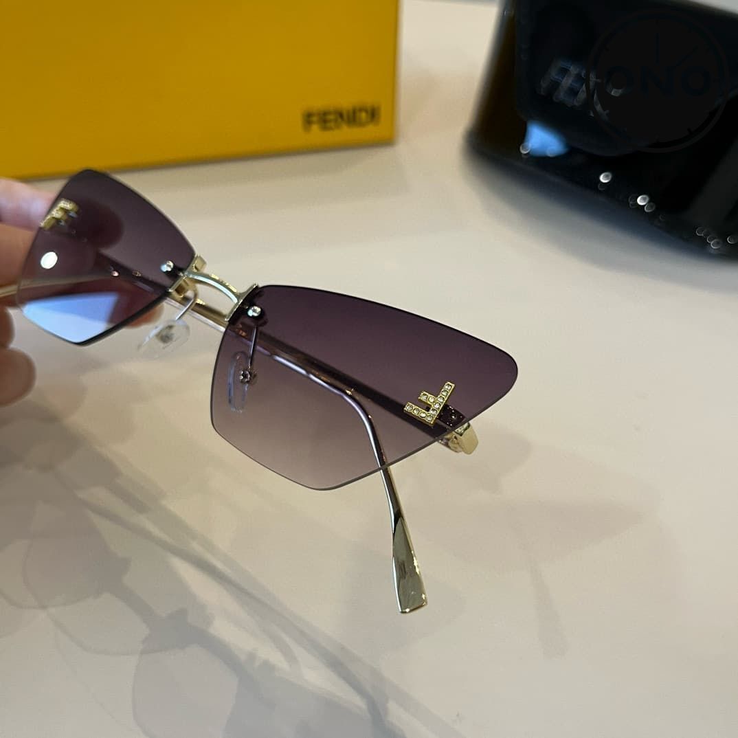 fendi-glasses_30_5.jpg